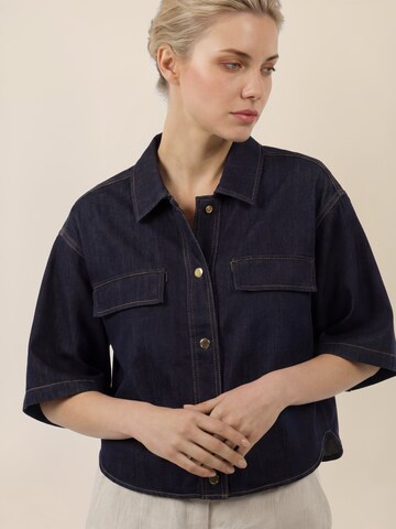 APART Blouse in Blue