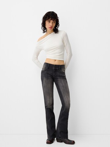 Bershka Bootcut Jeansy w kolorze czarny