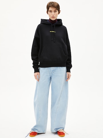 ARMEDANGELS Sweatshirt 'FRANCISARAA' in Black