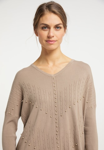 Usha Sweater in Beige