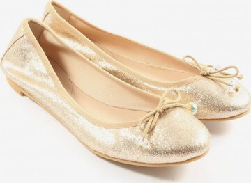 Ras Flats & Loafers in 37 in Gold: front