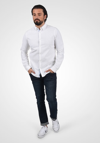 INDICODE JEANS - Regular Fit Camisa 'Luan' em branco