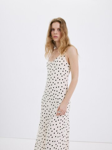 MANGO Рокля 'Taby2' в бяло