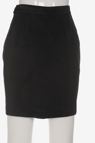 YVES SAINT LAURENT Skirt in S in Black