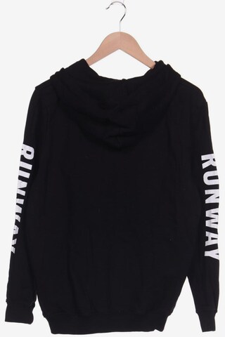 Quantum Courage Sweatshirt & Zip-Up Hoodie in L in Black