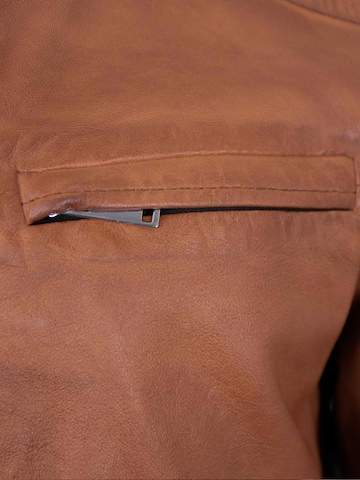 Jilani Between-Season Jacket 'Kawelo' in Brown