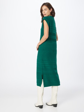 Esmé Studios Stickad klänning 'Mary' i grön