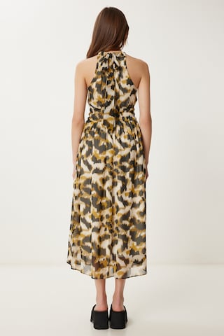 Robe d’été Happiness İstanbul en beige