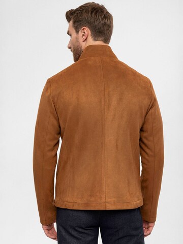 Antioch Between-season jacket in Brown