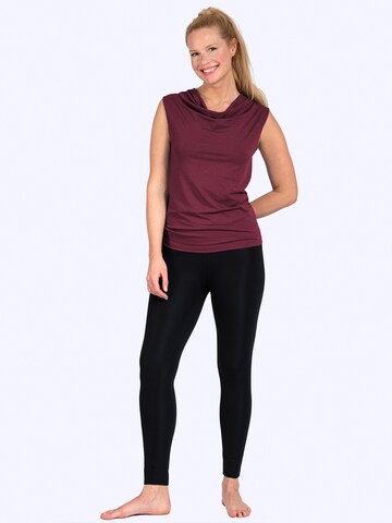 Magadi Sports Top 'Eva' in Red