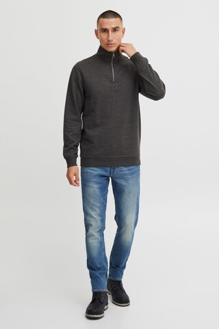Pullover di 11 Project in grigio