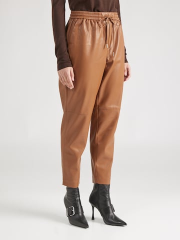 River Island Lużny krój Spodnie w kolorze brązowy: przód