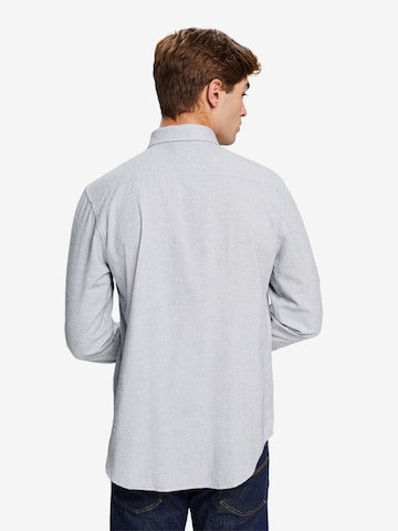 Coupe regular Chemise ESPRIT en blanc