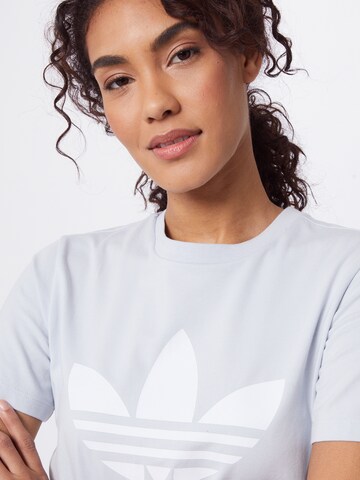 Maglietta di ADIDAS ORIGINALS in blu