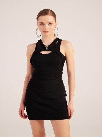 HOLLY LOLLY Kleid in Schwarz