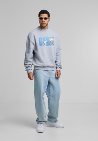 Sweat-shirt 'Ovhoe' MT Upscale en gris