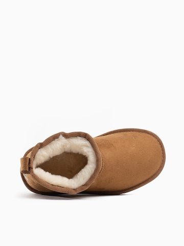 Island Boot Boots 'MIHIKA' in Braun