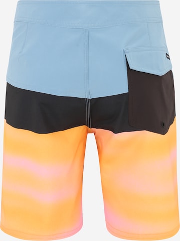 QUIKSILVER Swimming Trunks in Pink