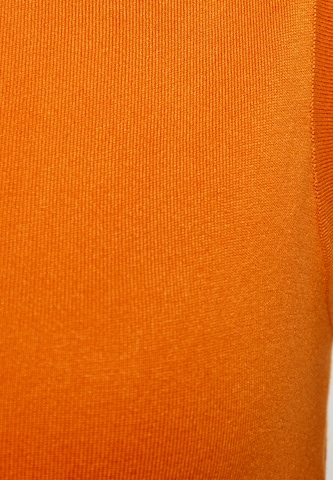 NAEMI Top in Orange
