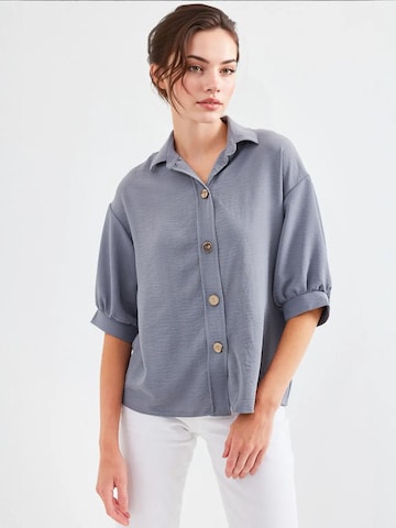 Bigdart Blouse in Grey