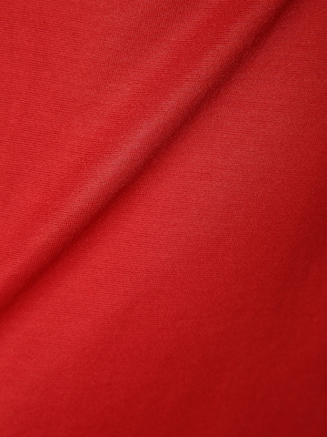 Mey Undershirt in Red