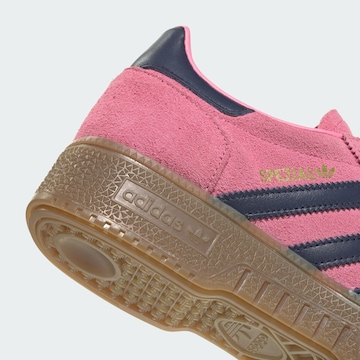 Baskets basses 'Handball Spezial' ADIDAS ORIGINALS en rose