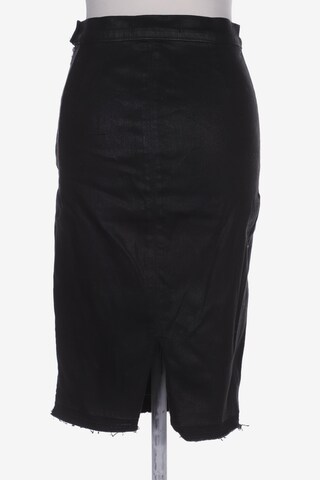 J Brand Skirt in S in Black