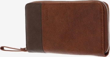 ZWEI Wallet 'Eva' in Brown: front