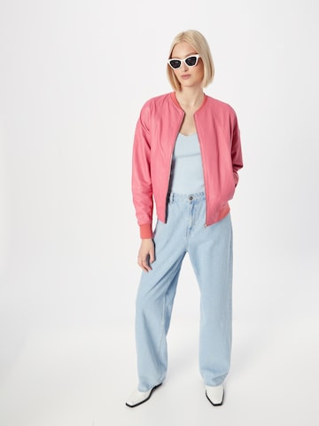 Veste mi-saison Maze en rose