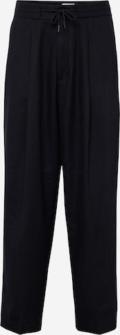 TOPMAN - Loosefit Pantalón plisado en negro: frente