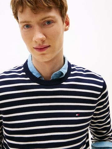 TOMMY HILFIGER Neulepaita 'ESSENTIAL' värissä sininen