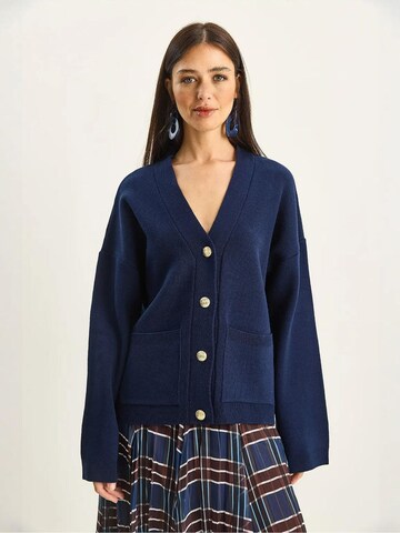 Bianco Lucci - Casaco de malha em azul: frente