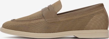 ruda Kazar Mokasinai: priekis