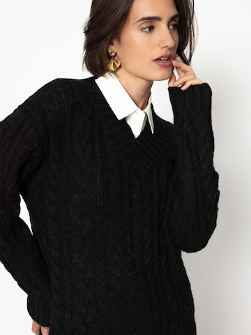 SASSYCLASSY Sweater in Black
