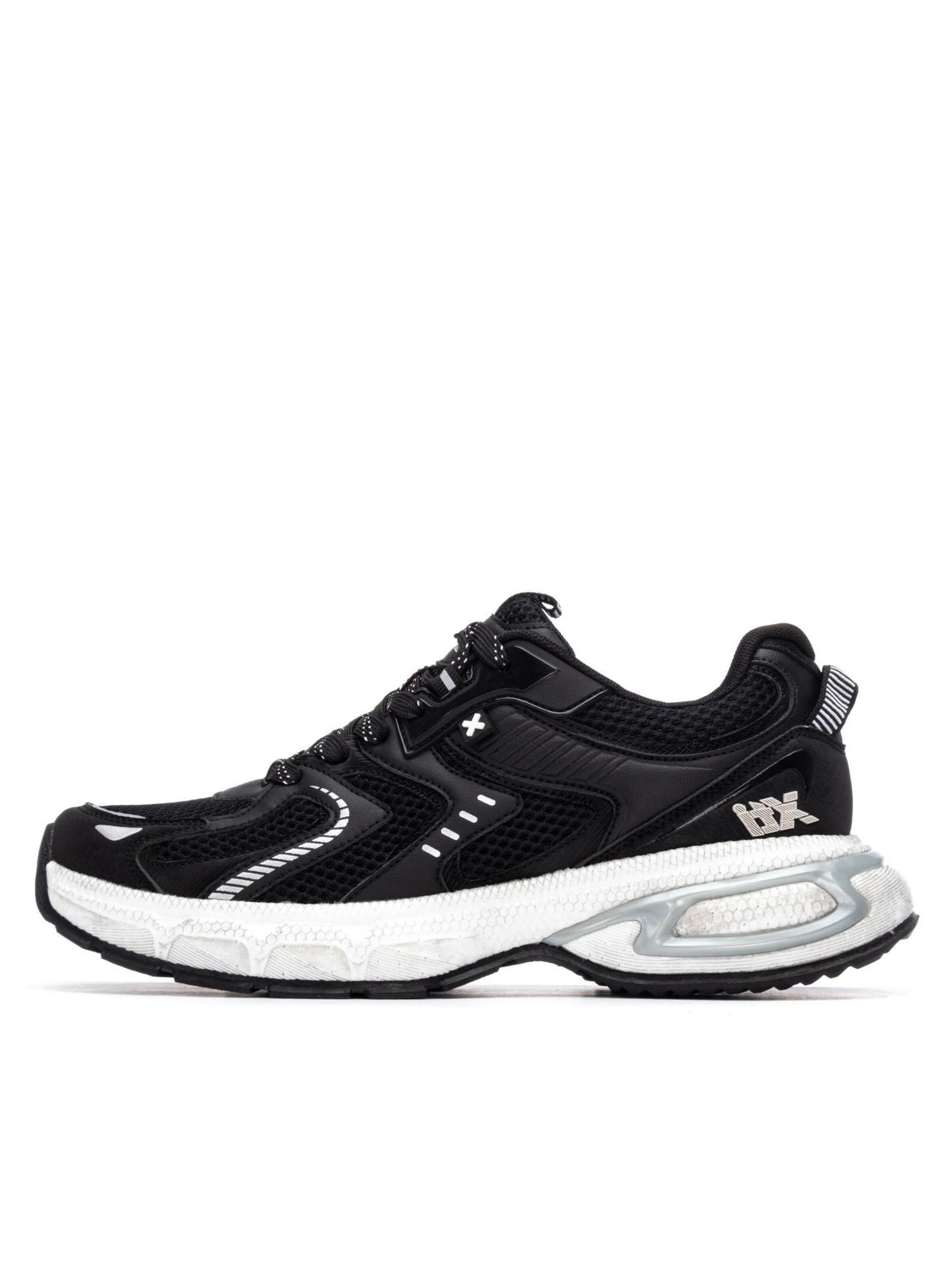 Xti - Calzado deportivo en negro: frente