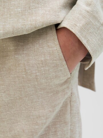 Jack & Jones Junior Regular Trousers in Beige