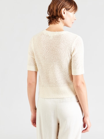 QS - Pullover em bege