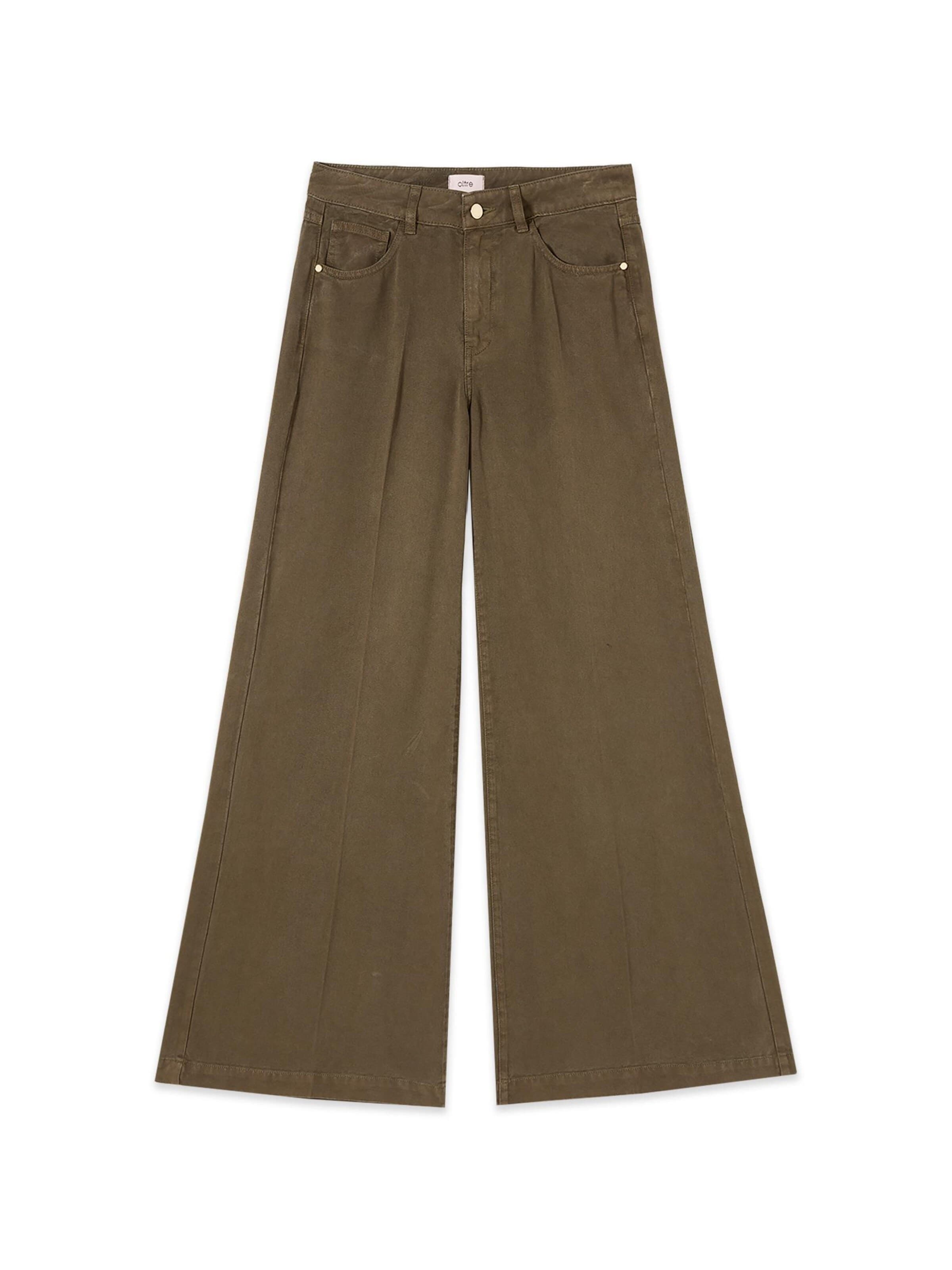 Pantaloni di oltre in verde: frontale