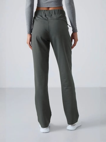 Regular Pantalon de sport Tommy Life en vert