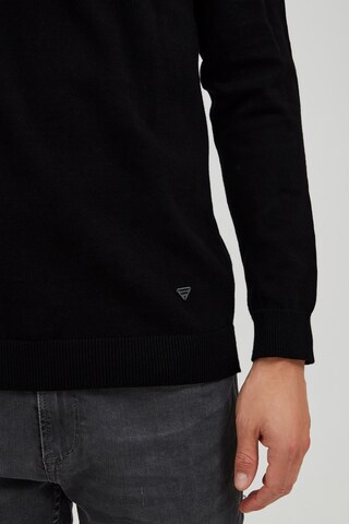 11 Project Sweater in Black