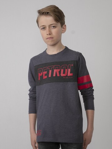 T-Shirt Petrol Industries en bleu : devant