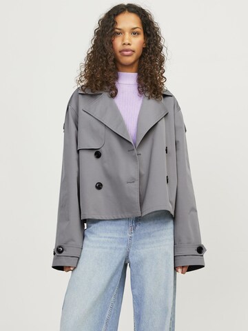 Manteau mi-saison 'Carlie' JJXX en gris : devant