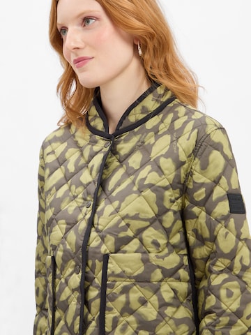 Marc Cain Between-season jacket in Green