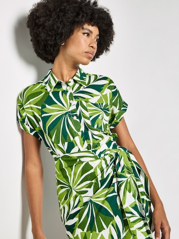 Chemisier Apricot en vert