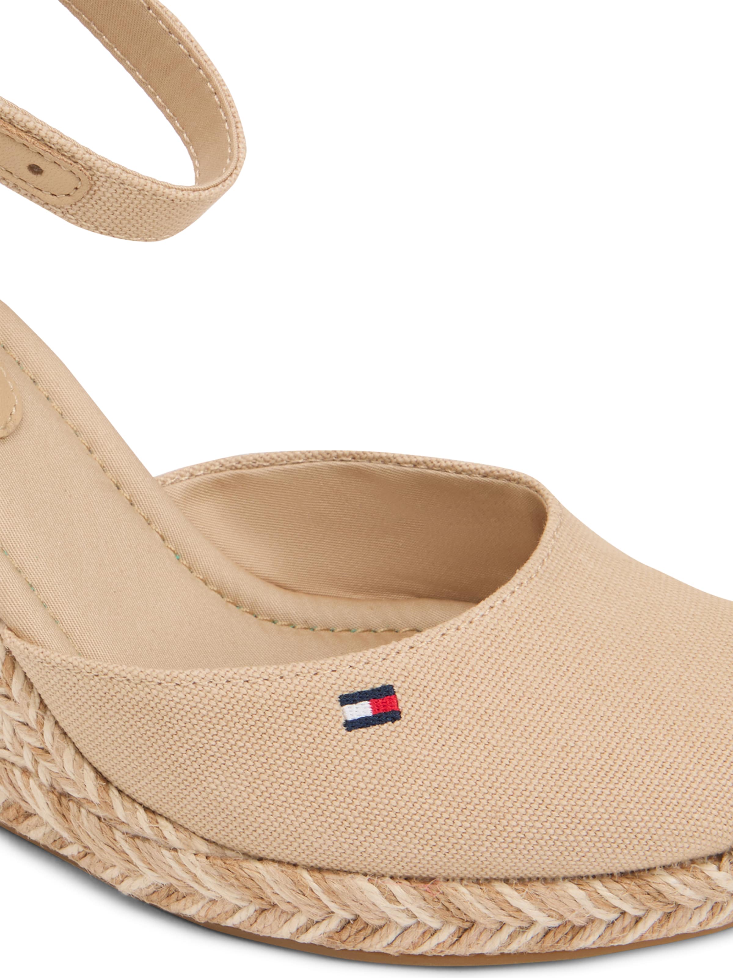 TOMMY HILFIGER Lahtise kannaosaga kontsakingad, värv beež