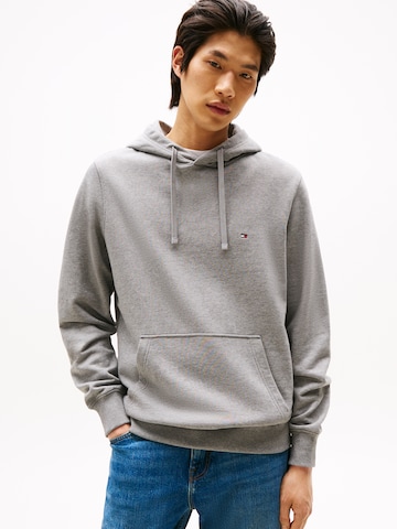 TOMMY HILFIGER Sweatshirt 'ESSENTIAL' in Grey: front