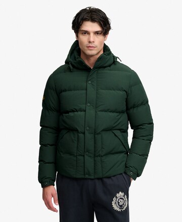 Veste d’hiver 'Everest' Superdry & Co en vert : devant