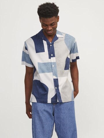JACK & JONES Comfort Fit Skjorte 'Jprblacarnaby' i grå: forside