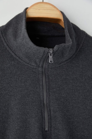 Pull-over Trendyol Curve en noir