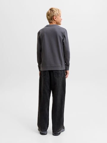 Jack & Jones Junior Суичър в сиво
